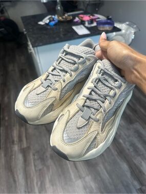 Yeezy Women's Tan/Gray Knit Sneakers